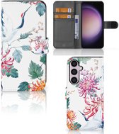Telefoonhoesje Geschikt voor Samsung Galaxy S24 Plus Wallet Bookcase Bird Flowers