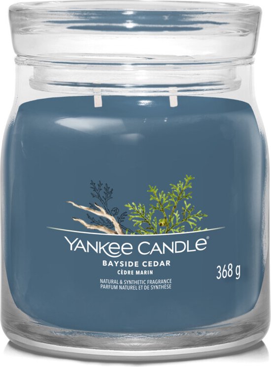 Yankee Candle - Bayside Cedar Signature Medium Jar - Moederdag cadeau
