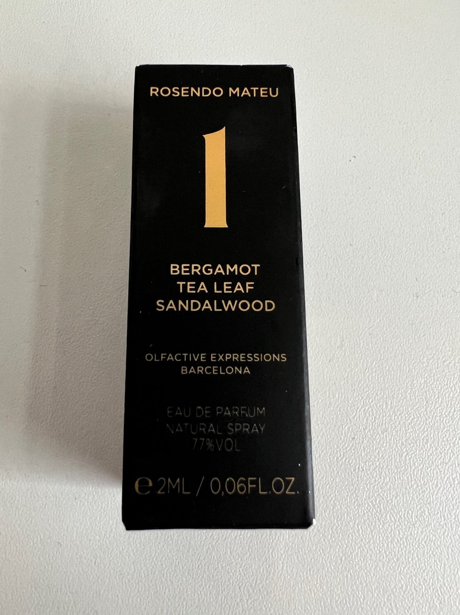 Rosendo Mateu - 1 BERGAMOT, TEA LEAF, SANDALWOOD - 2 ml EDP Original Sample