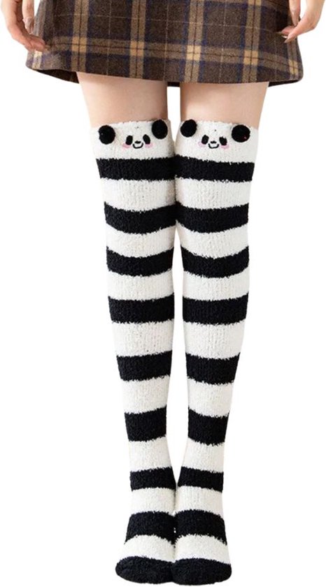 1 paar warme overknee sokken Panda - zwart-wit - maat 36-40 - grappige damessokken - meisjessokken - fleece - lange huissokken