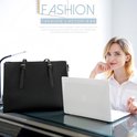 Zwarte modieuze werktas voor dames, van leer, met goudkleurige gespen en verstelbare schouderband. Ruim genoeg voor een laptop.