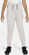 Nike Sportswear Tech Fleece Pant Kids Platinum Violet Maat 158/170