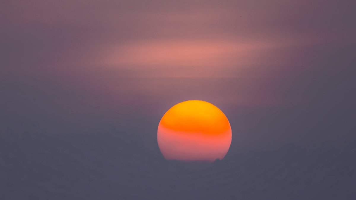 karo-art Schilderij - Zonsondergang, Fel Oranje Gloed, Premium Print, wanddecoratie Multikleur