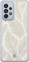 Casimoda® hoesje - Geschikt voor Samsung Galaxy A53 - Palmy Leaves Beige - 2-in-1 case - Schokbestendig - Natuur - Verhoogde randen - Bruin/beige, Transparant