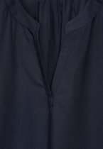 Blouse chemise QR avec col fendu sol