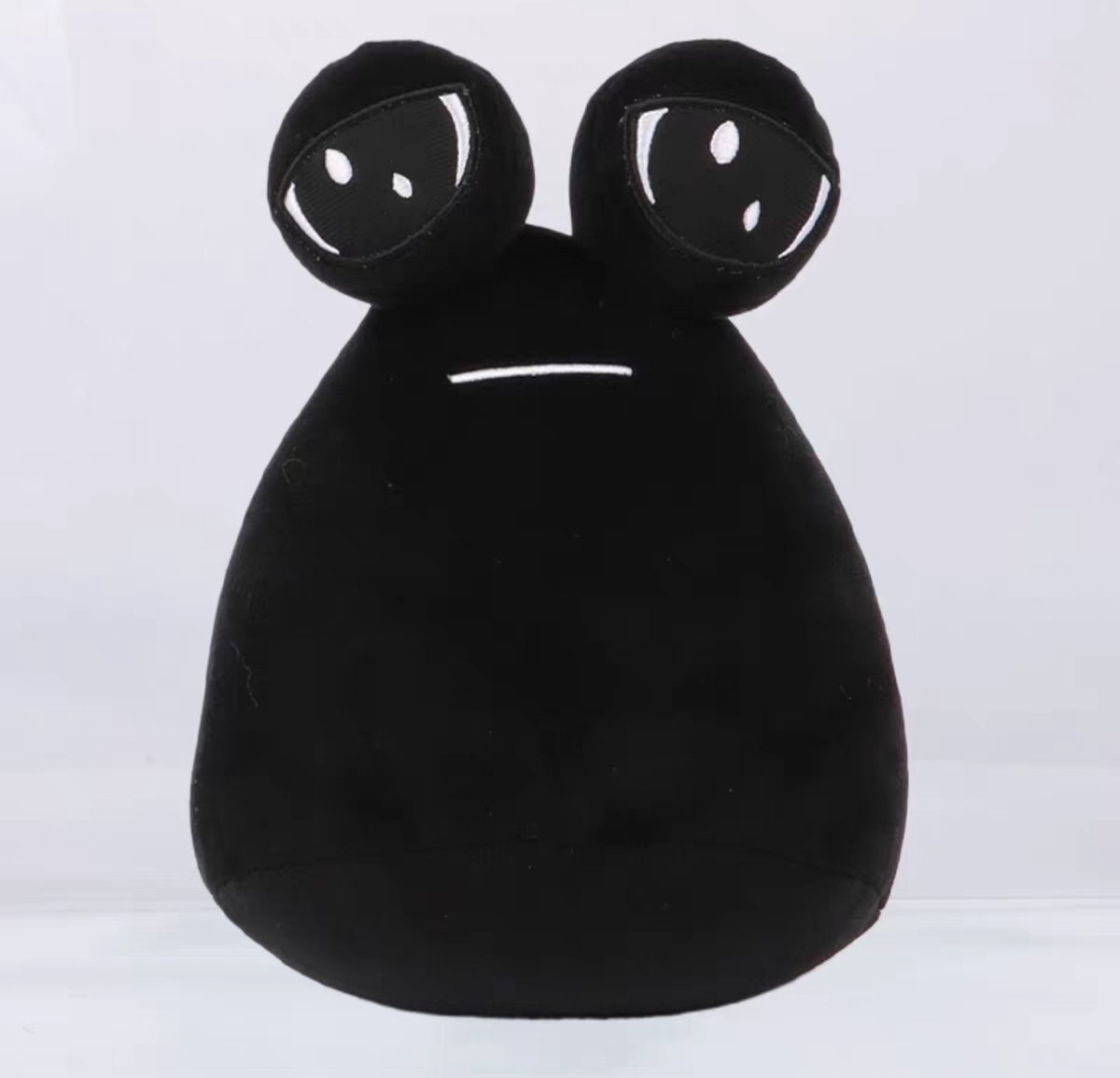 Alien Pou Knuffel - 23 cm - Kawaii Knuffel - Zielig Knuffel - Zwart - Alien Knuffel
