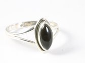 Fijne zilveren ring met onyx - maat 17