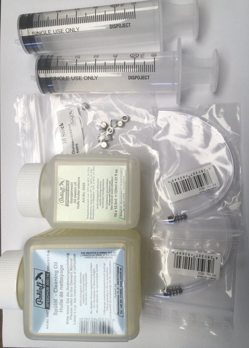 Rohloff 8409XL oliewisselset voor 10 oliewissels van Rohloff naaf (250 ml spoelolie + 125 ml gansjaarolie + 10 dichtingsschroeven + 2x 50ml spuit + 2x vuldarmpje