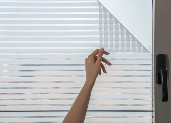 LEMON CLOUD Matte Verduisterende Raamfolie, Privacy Black Out Glasfolie voor Dag en Nacht, Geen Lijm Statisch Kleven, UV Bescherming, Warmte Controle, Donker Zwarte Tulp (30 x 200 CM