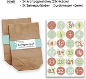 DIY adventskalender om te vullen - met 24 bruine papieren zakjes en 24 discrete stickers - voor DIY en knutselen - Mini Set No 24 - Kerstmis 2021 voor kinderen.