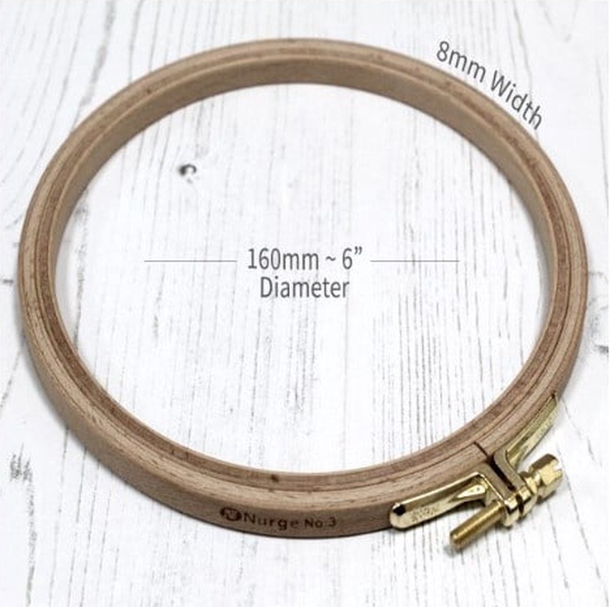 Borduurring hout Nurge 16 cm