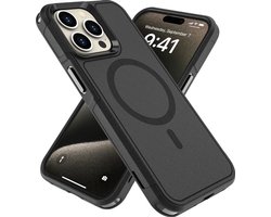 Mobigear Hoesje geschikt voor Apple iPhone 15 Pro Max MagSafe Telefoonhoesje Hardcase | Mobigear Traveller Backcover Shockproof | Geschikt voor MagSafe | Geschikt voor Draadloos Opladen met Magnetische Ring | Geschikt voor MagSafe Case - Zwart