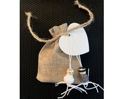 10X Trouw bedankje jute giftbag met bruidspaar gelukspoppetjes pepermuntjes en kaartje - bruid - bruidegom - gelukspoppetje - give-away - huwelijk - trouwen - bruiloft