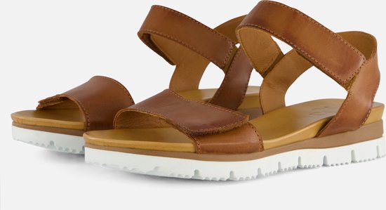 AQA Shoes A8570 - Platte sandalenDames Sandalen - Kleur: Cognac - Maat: 42