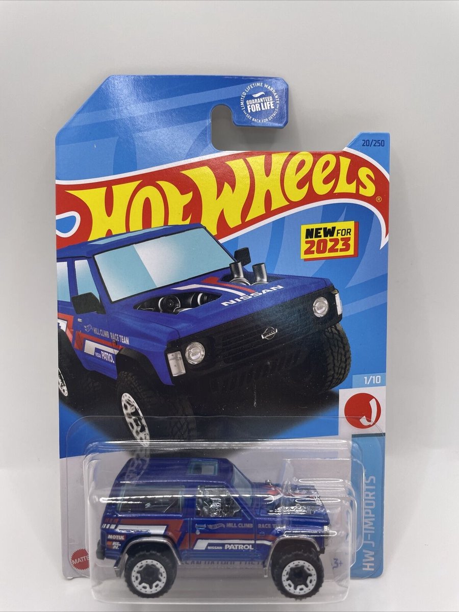 HOT WHEELS NISSAN PATROL CUSTOM 20/250 HW J-IMPORTS 1/10 (1:64)