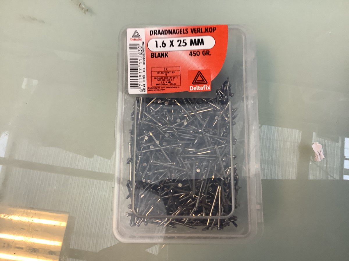 Spijkers. 1.6 x 25mm. Lang. Blank staal draadnagels. verloren kop. 450 gram. DeltafiX