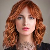 Perruque courte bouclée avec frange en gingembre rouge – perruque synthétique ondulée pour femme
