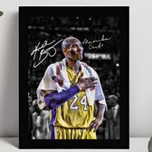Kobe Bryant Ingelijste Handtekening – 15 x 10cm In Klassiek Zwart Frame – Gedrukte handtekening – LA Lakers - Kobe - NBA - HOF