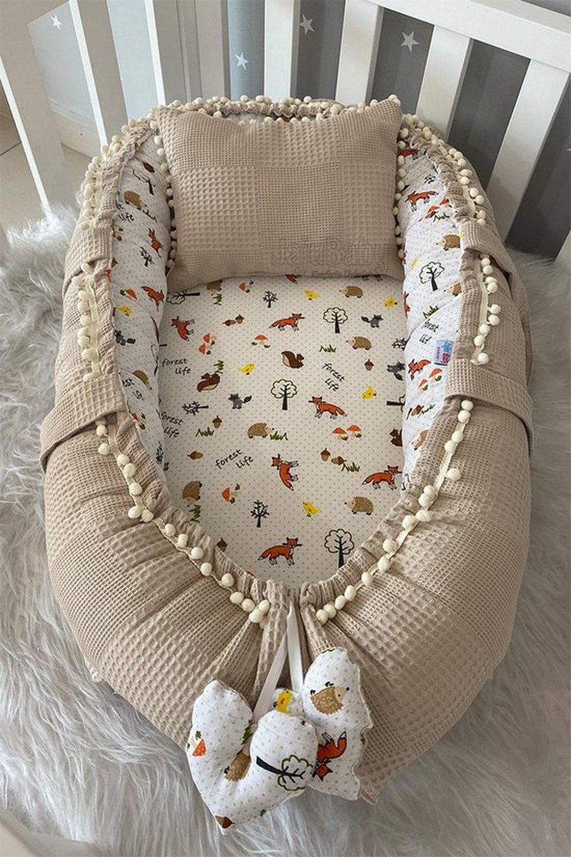 Bol.com Babynestje en Hoofdkussen- Lichtbruin en Vos Patroon - 74 x 40 cm aanbieding