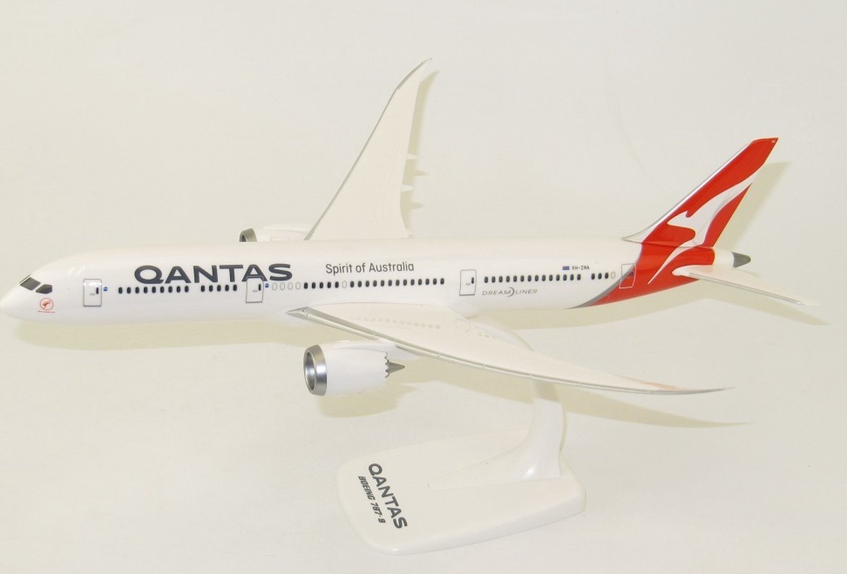 Schaalmodel vliegtuig Qantas Boeing 787-9 schaal 1:200 lengte 31,5cm