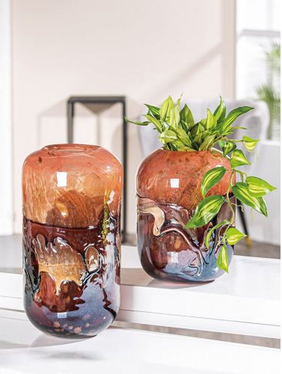 Handgemaakte vaas glas orange - Opening: D. 9,5cm 27x20 cm - glas - betreft de rechtse