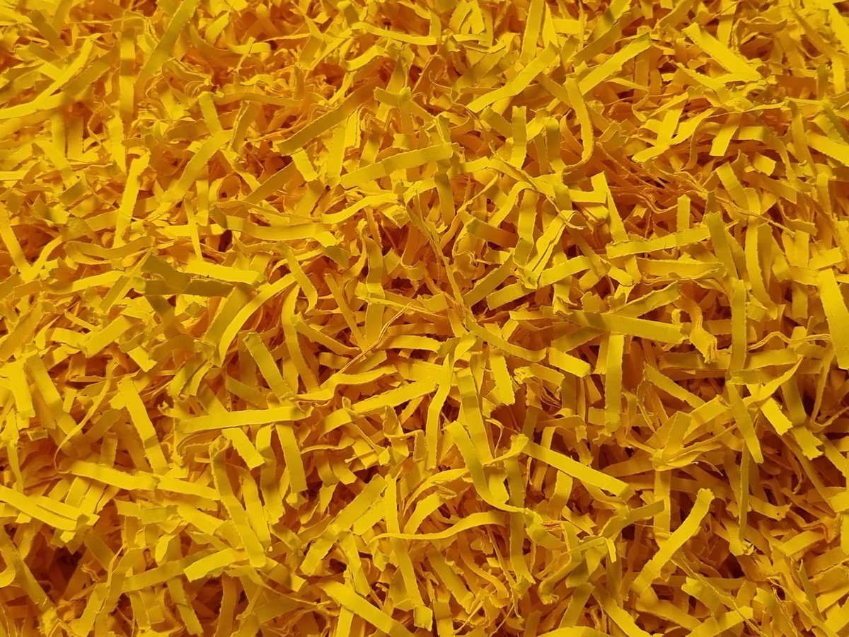Papiersnippers | kleur Zonnebloemgeel - No. 1978 | Gekleurd vulmateriaal voor o.a. cadeauverpakkingen, cadeaumanden en brievenbusdoosjes | 500 gram, circa 12 liter | decoratief opvulmateriaal