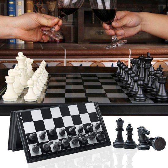 Thumbnail van een extra afbeelding van het spel Schaakspel, Deluxe, opvouwbaar, magnetisch, schaakbord met schaken, magnetisch, zwart en wit, voor kinderen en volwassenen