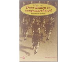 Daar komen ze aangemarcheerd