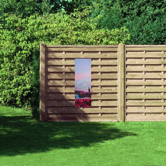 WallClassics - Poster de jardin - Tracteur rose dans un champ de fleurs - 40 x 120 cm Photo sur poster de jardin (décoration murale pour l'extérieur et l'intérieur)