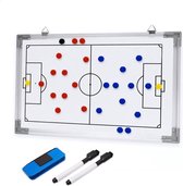 Tactiekbord voetbal - Tactiekborden - Coachbord - Coachboard - Coaching en training - Inclusief 2 stiften, magneten en wisser - Veldmateriaal - 44.5 x 29.5 cm (lxb) - Wit, Zilver, Blauw, Rood en Zwart