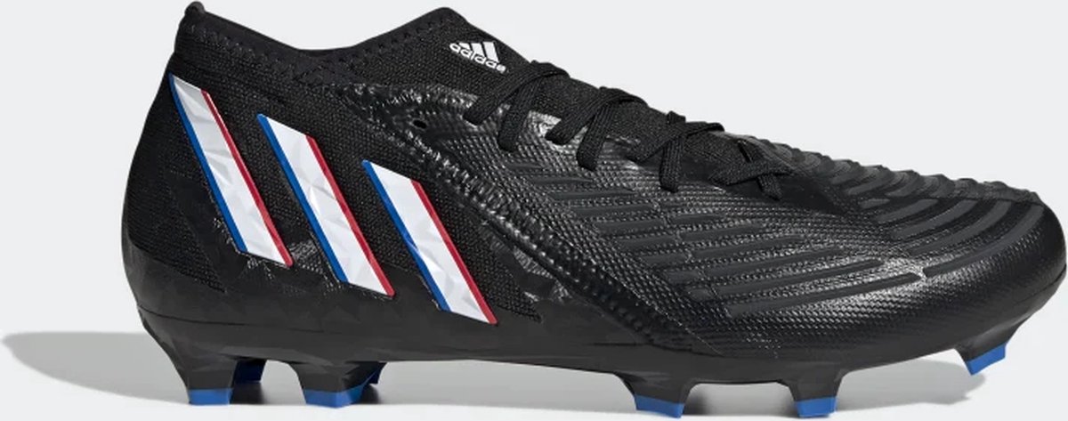 Zwarte Adidas Predator Edge.2 FG voetbalschoen maat 40 met opvallende driehoekige strepen in blauw en rood.