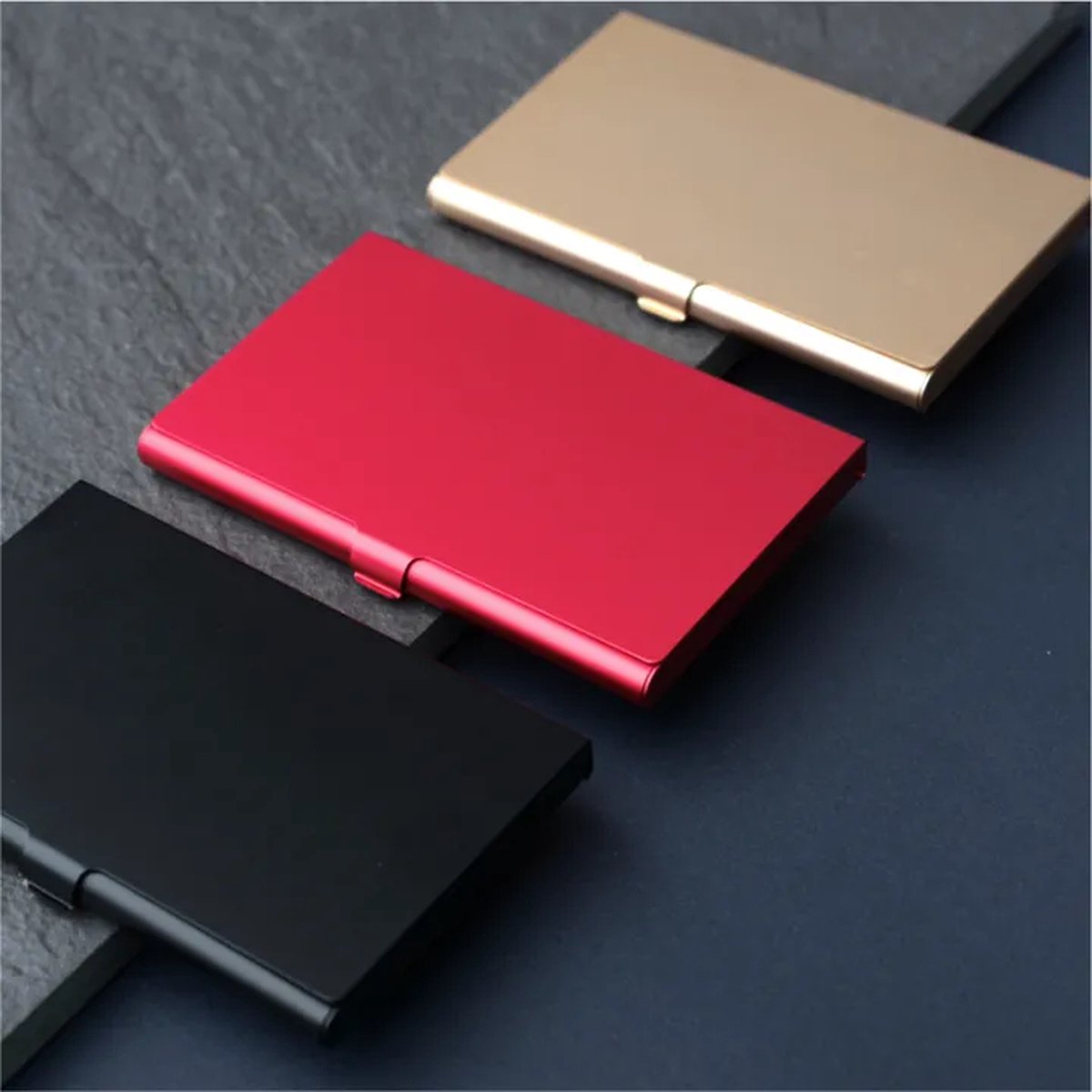 Visitekaart Houder - Business Card Holder - Case voor Businesscards - Aluminium - Rood - 1 stuks