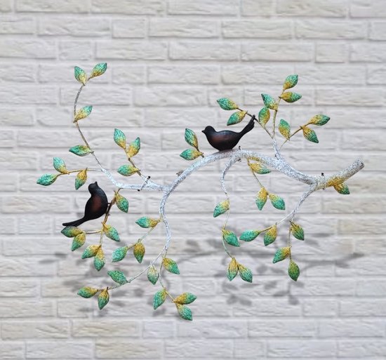 Branche de décoration murale avec oiseaux