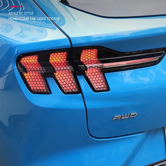 Foto: Ford mustang mach e sticker achterlicht honingraat wrap exterieur tuning styling achterlichten lampen lamp