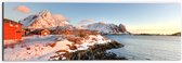 Dibond - Prachtig Sneeuwlandschap aan het Stromende Water in Noorwegen - 60x20 cm Foto op Aluminium (Met Ophangsysteem)