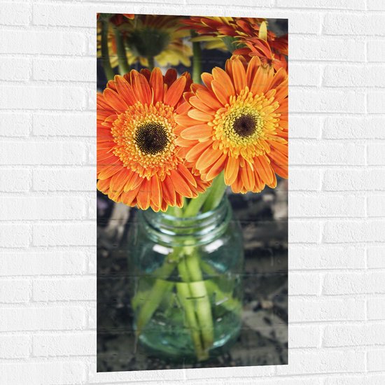 Muursticker - Oranje Gerbera Jamesonii Bloemen - 50x100 cm Foto op Muursticker