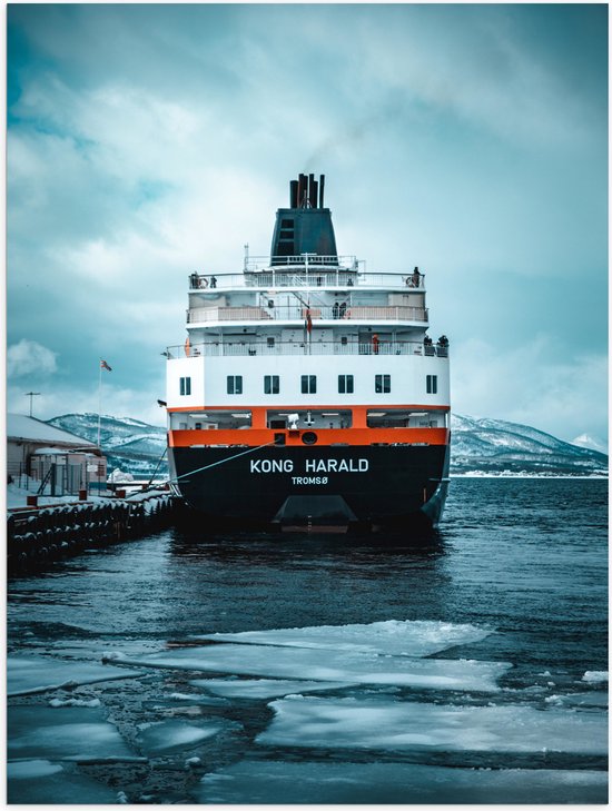 WallClassics - Poster (Mat) - Aangemeerd Zwart met Wit en Oranje Schip - 60x80 cm Foto op Posterpapier met een Matte look