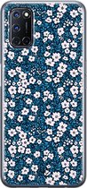 Casimoda® hoesje - Geschikt voor Oppo A52 - Bloemen Blauw - Siliconen/TPU - Blauw