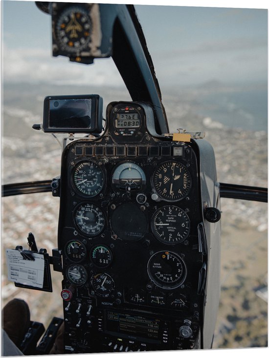 WallClassics - Acrylglas - Besturing van Helikopter met Uitzicht over Landschap - 75x100 cm Foto op Acrylglas (Met Ophangsysteem)