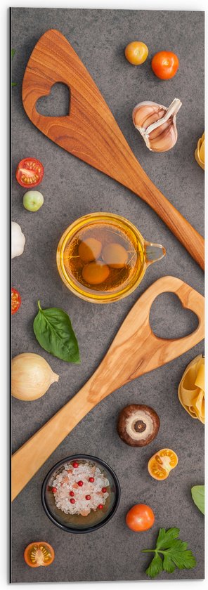 Dibond - Houten Lepels tussen Italiaanse Pasta Ingrediënten - 30x90 cm Foto op Aluminium (Met Ophangsysteem)