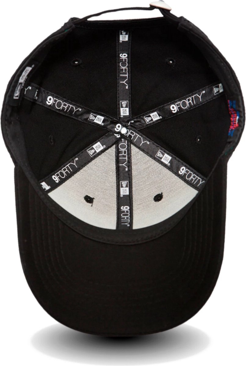 New Era 9Forty NY pet zwart kopen?, Morgen in huis