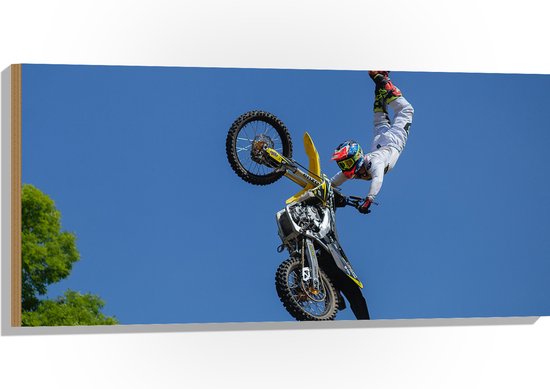 WallClassics - Hout - Freestyle Motocross boven Boom - 100x50 cm - 9 mm dik - Foto op Hout (Met Ophangsysteem)