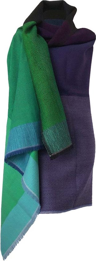 cape infinity galaxy | shawl | poncho | 4 seasons | scarves | handmade | sustainable | beautiful colors | multifunctional | sleeveless | Himalayan wool |