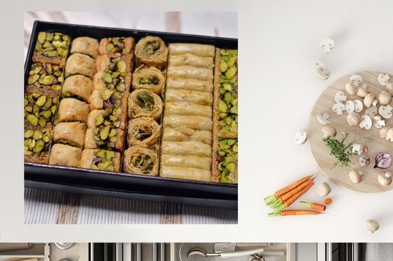 KitchenYeah® Inductie beschermer 78x78 cm - Baklava uit Libanon - Kookplaataccessoires - Afdekplaat voor kookplaat - Inductiebeschermer - Inductiemat - Inductieplaat mat