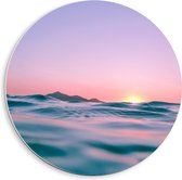 WallClassics - PVC Schuimplaat Muurcirkel - De Kalme Zee met Paarskleurige Lucht - 40x40 cm Foto op Muurcirkel (met ophangsysteem)