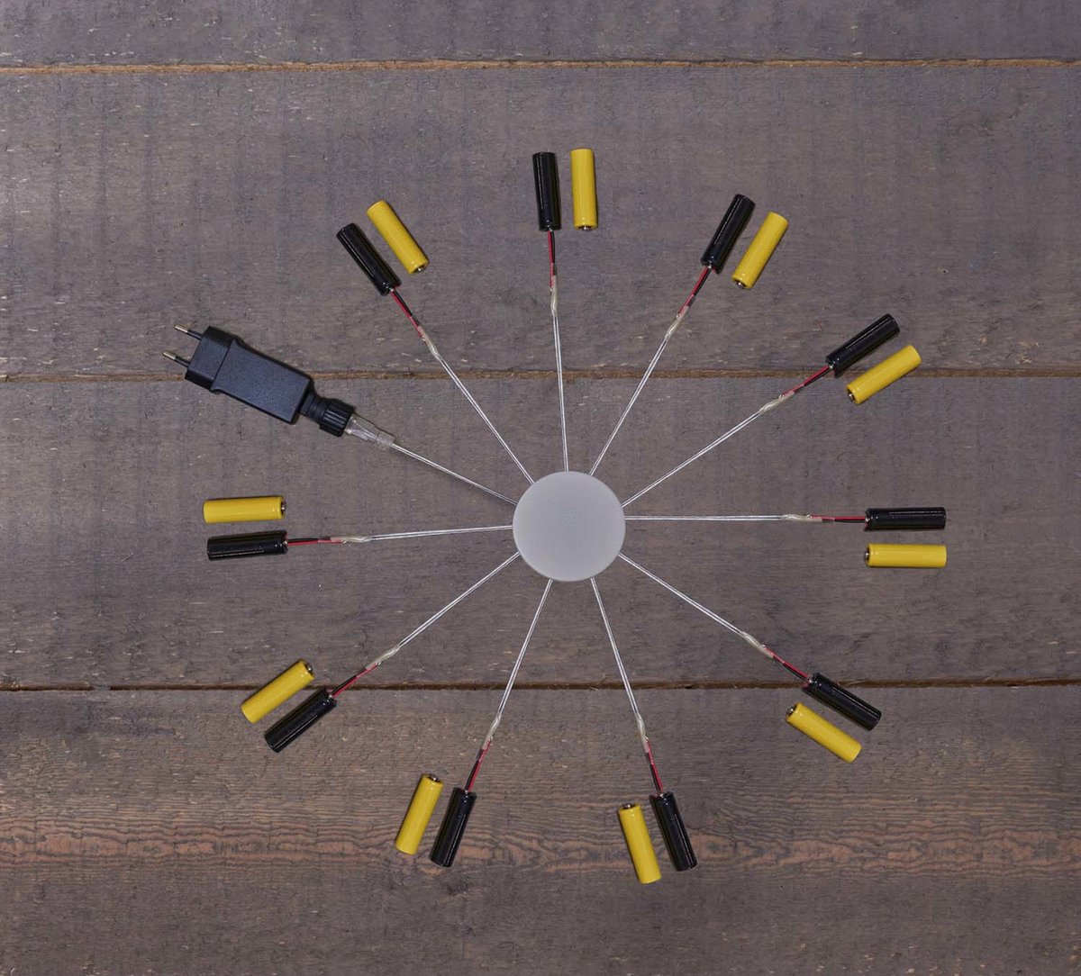 Anna's Collection Trafo 3v Voor 10 X 2 Aa Bat. - Verlichting - Zwart per stuk 4m Aanloopsnoer