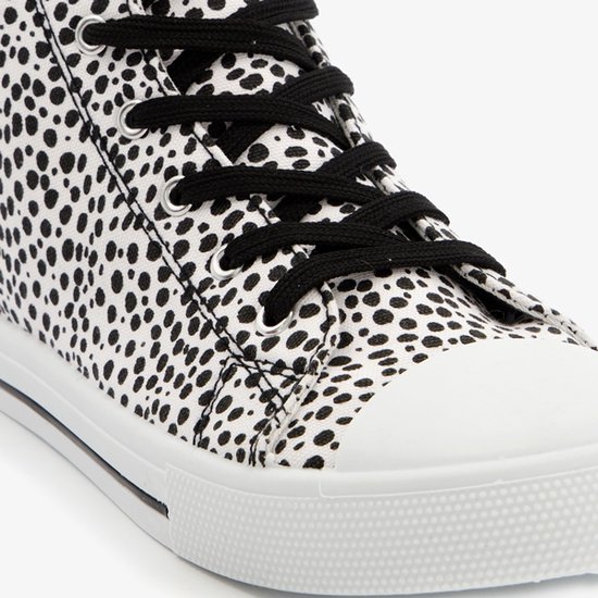 Hoge canvas dames sneakers met stippen - Zwart - Maat 37 | bol.com