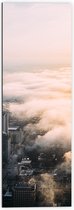 WallClassics - Dibond - Laag Wolken over de Stad - 50x150 cm Foto op Aluminium (Met Ophangsysteem)