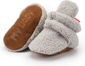 Babyslofjes - warme slofjes voor je baby - 0-6 maanden (11 cm) - schoenmaat 17/18 - lichtgrijs