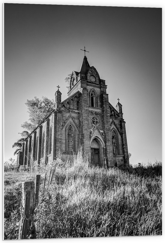 WallClassics - PVC Schuimplaat- Kathedraal op het Platteland - 60x90 cm Foto op PVC Schuimplaat